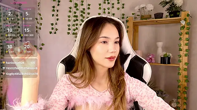 LilCatalian Live XXX chat
