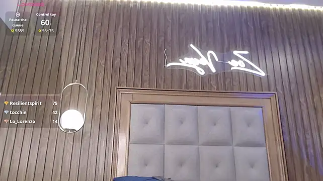 Chat +18 de Colby_driscoll ao vivo