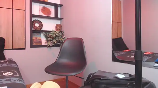 kevin_23_'s Live XXX Chat