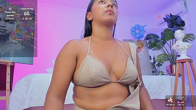 JANYLOVE__ Adlı Modelin Canlı XXX Sohbeti
