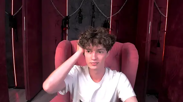 LukeSweet Pertunjukan Webcam