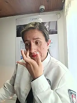 Valentina--1n Live XXX chat