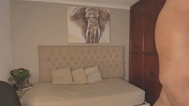 Trevor_vincのウェブカメラショー