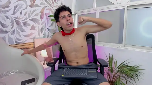 Lucas_West_ Webcamshow
