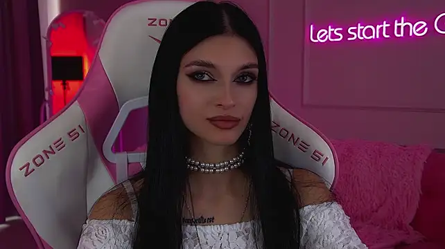BeverlyMost's Live XXX Chat