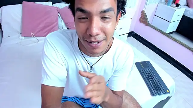 MarckThompsonn – webcam-show