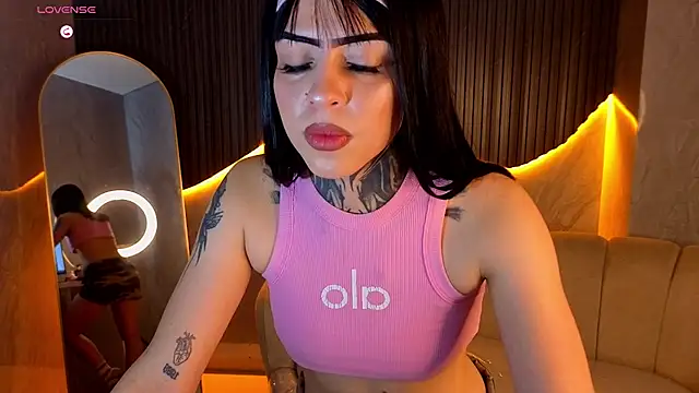 Chat +18 de Cherry_Bloom_Tx ao vivo