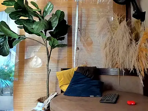 AronnCruzn Live XXX chat