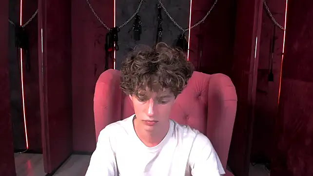 Živý XXX chat LukeSweet