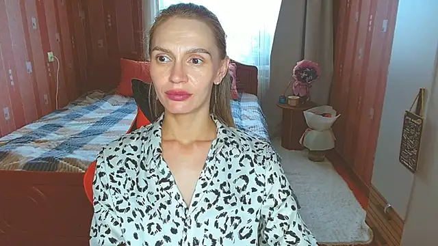 Lady_Sunshine_ Chat XXX in diretta