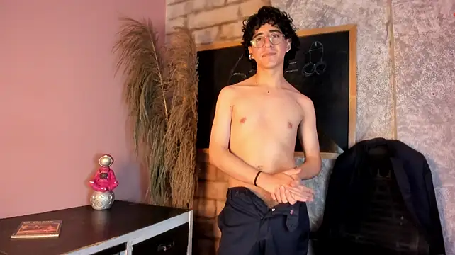 ElliotNoir Obrolan Langsung XXX