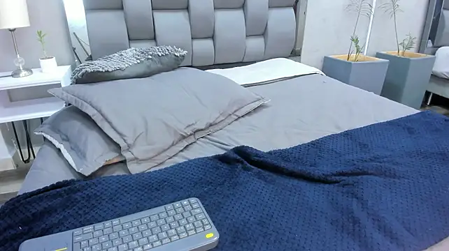 แชท XXX สดของ Charlie___Musk