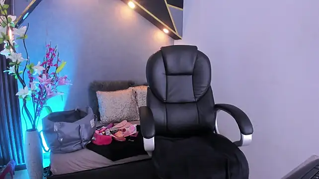 Mia_Dreaam Webcam show