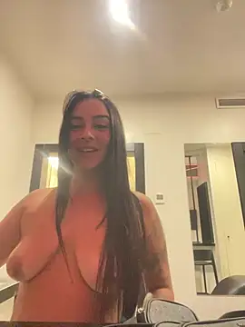 Chat +18 de exoticnoah ao vivo