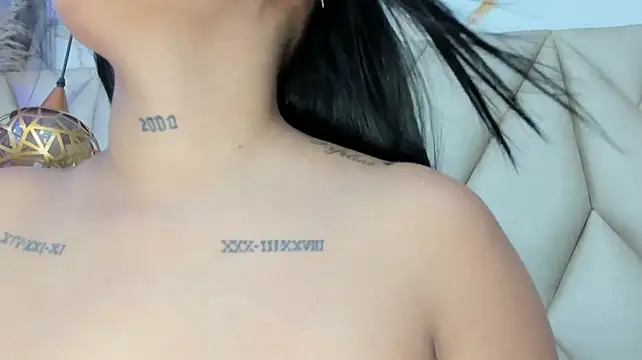 Ibbie_drastic 라이브 XXX 채팅
