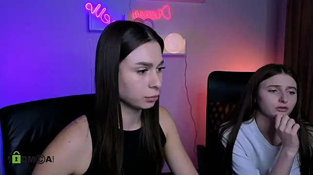 nekky_mouse Chat XXX in diretta
