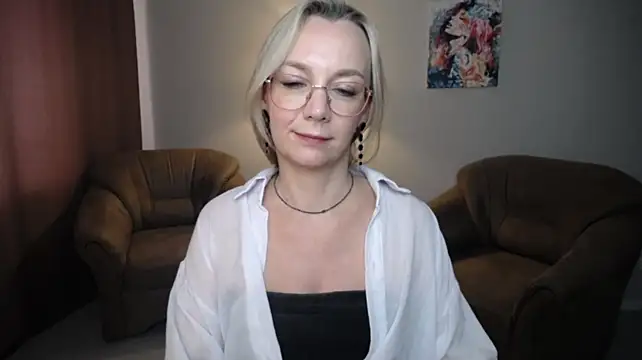Živý XXX chat Ava_Elior