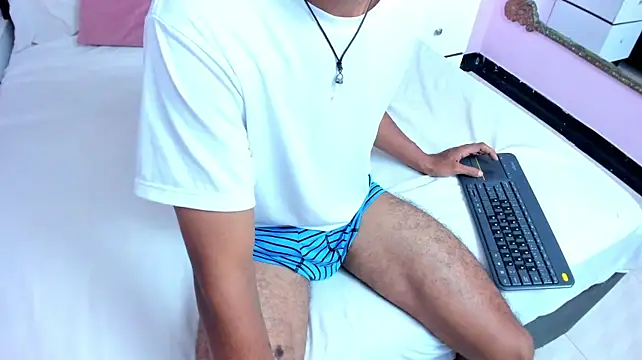 MarckThompsonn Chat XXX in diretta