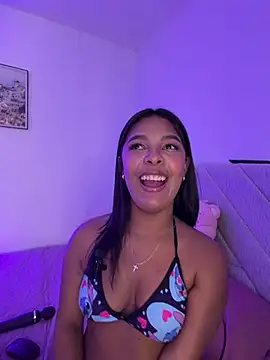 Chat +18 de MIAROGERSSS ao vivo