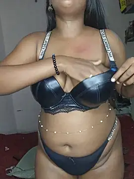 sluttyzoyaa – webcam-show