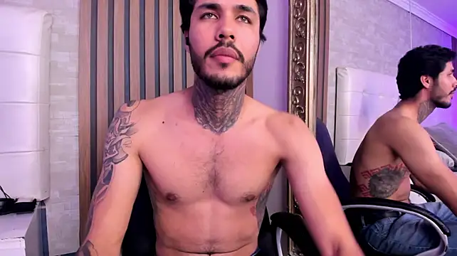 JacksonGreenn's Live XXX Chat