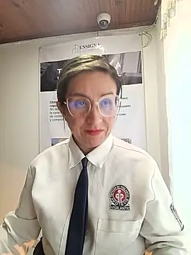 Valentina--1's Live XXX Chat