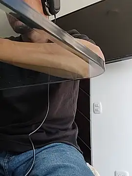 عرض كام MrSecretSuit