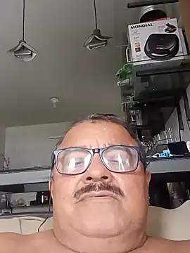 Živý XXX chat Misterymem63