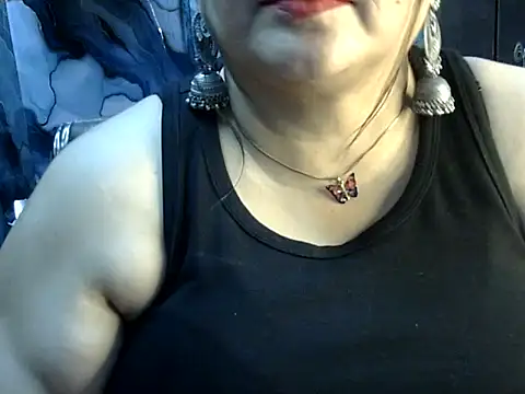 دردشة Soniya_Sha الجنسية المباشرة