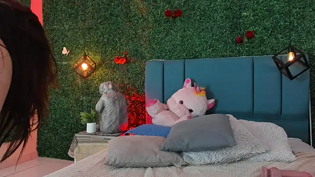 Linagh_ 라이브 XXX 채팅