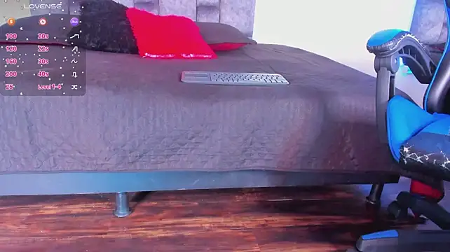 Czat XXX na żywo – Liamsubtle01