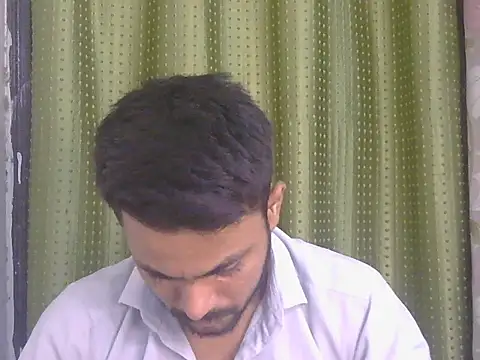 Chatroom XXX en direct de Stubborndesiboy