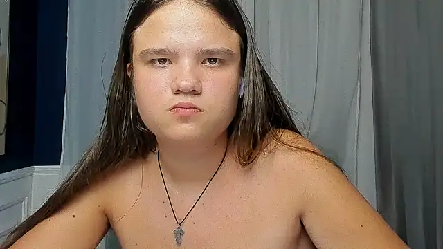 AdeleCruz Chat XXX live