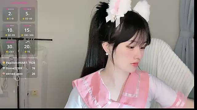 צ'אט XXX בשידור חי של aibaba_888