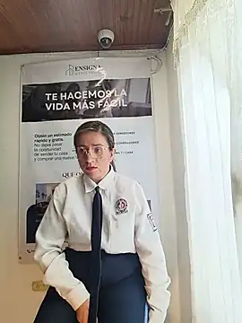Valentina--1 Chat XXX live