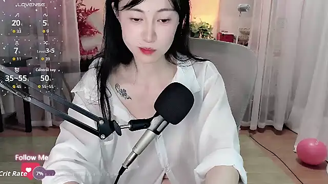 Živý XXX chat noomi-1111