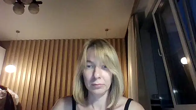 Deloriada Adlı Modelin Canlı XXX Sohbeti