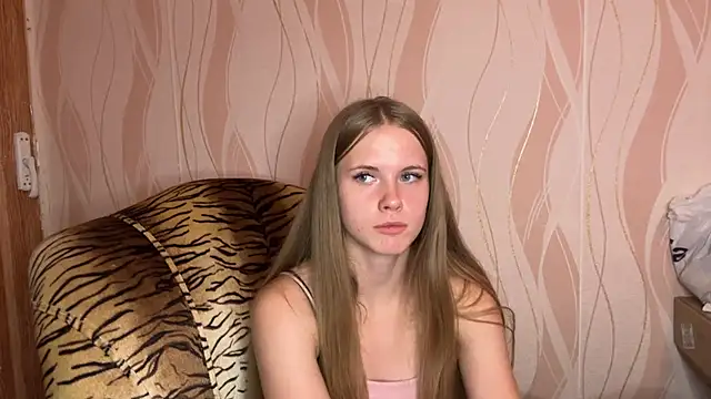 TawnaPeelman webcam show