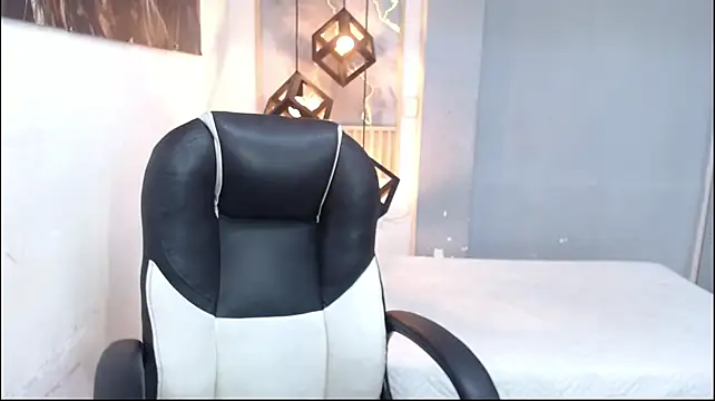 Cry_thereal XXX чат на живо