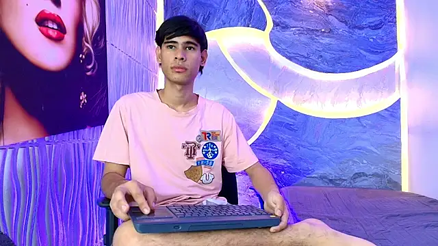 Webkamerová show Tyler_schoby
