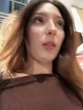 Chat XXX ao vivo de LilluKatten