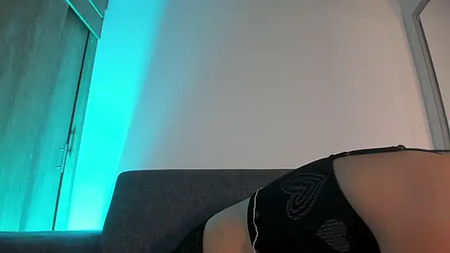 isa_kiss' Live XXX Chat