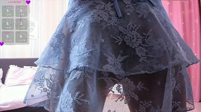 Czat XXX na żywo – Charm_Jessi