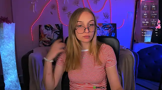 rebecca_smile Live XXX-Chat