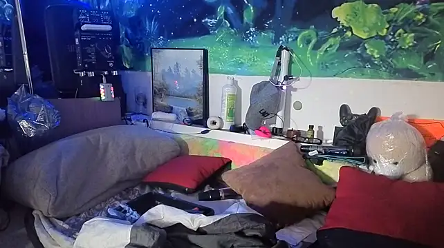 Cojote Webcam Show