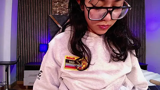 Amy_channel 即時 XXX 聊天