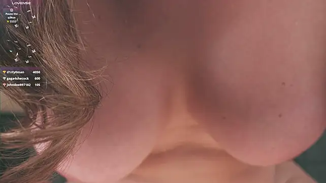 Aniiehottie Show in webcam