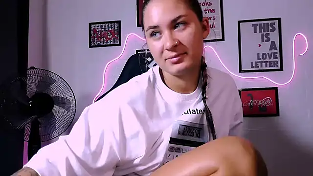 Živý XXX chat AlisaFrost