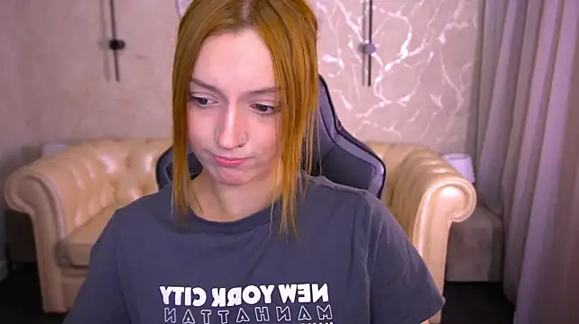Онлайн чат XXX LizzaMoonn
