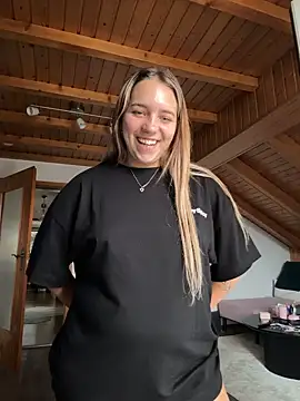 Naomi-Klein Webcam-Show